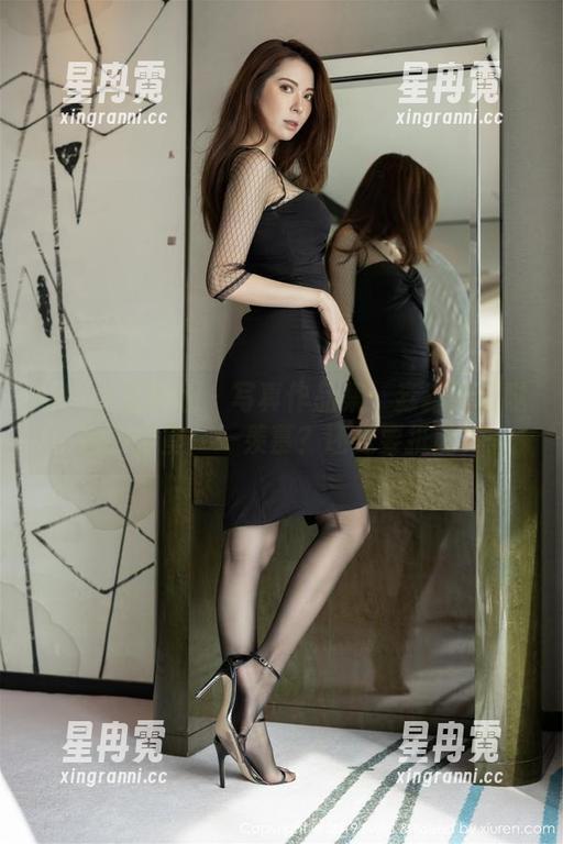 IMiss爱蜜社 - 写真作品集：淼淼萌萌哒的办公室——羡慕？还是要抵触？