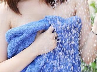 MyGirl美媛馆 – 小心！唐琪儿的最新蕾丝内衣套图，可能会引气短哦，心脏不适请自备药。