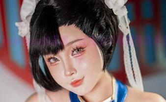 下载SayoMomo的写真，让我对华丽剧情总有些失落期待。