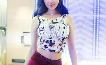 TuiGirl – 别的信息暂且不论，光是艾栗栗的短裙高清作品集就可以撑满我的眼睛。