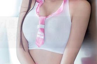 TuiGirl推女郎 – 游泳池的焦点：郑瑞熙定制泳衣作品，每次路过都回头！