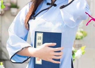 UGirls尤果网 – 始料未及的最新作品，赵伊彤在天台的一次大胆尝试