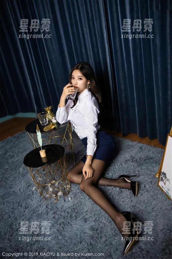 XIAOYU语画界-徐莉芝Booty XIAOYU语画界 - 徐莉芝Booty的全套泳装写真,感觉像是夏天的回忆盒子,打开的是海浪声还是清凉的饮品呢?