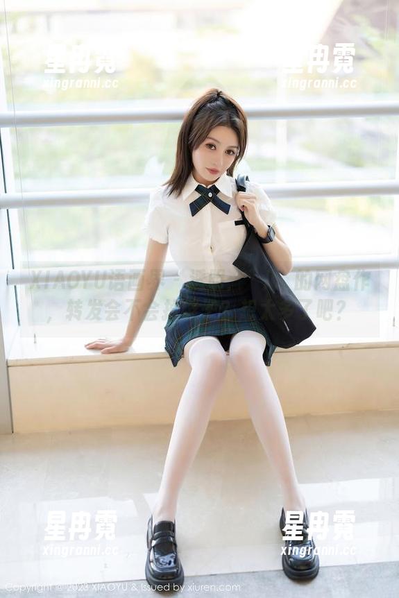 XIAOYU语画界-玥儿玥 XIAOYU语画界 - 透明:玥儿玥的网盘作,转发会不会掉链子?想太多了吧?