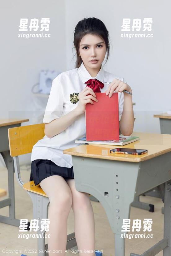 Xiuren秀人网 - Angela喜欢猫的体操服作品在线亮相，谁不想变身运动少女？