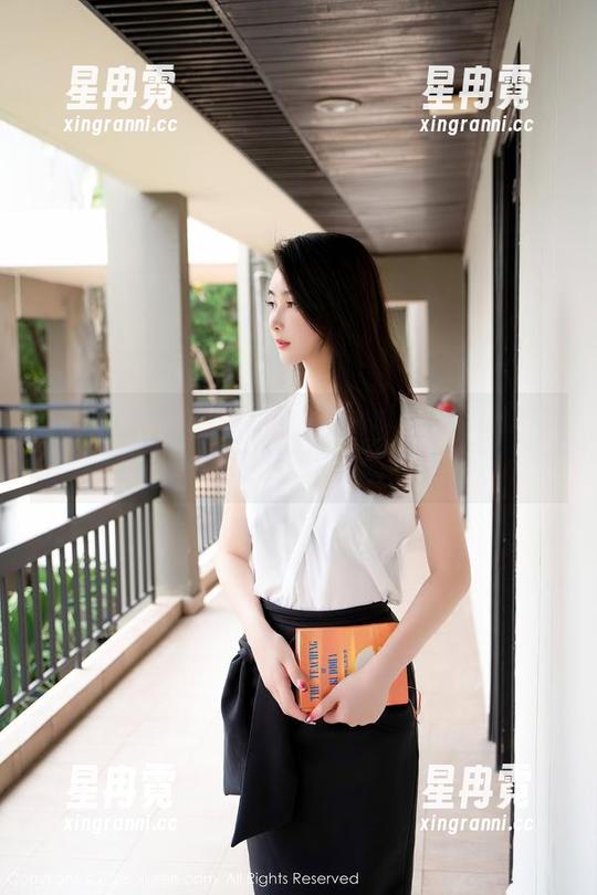 Xiuren秀人网 - 分享佘贝拉bella的写真：她是剧情的女主吗？