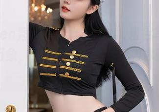 Xiuren秀人网 – 小夕Kitty粉色写真集包罗万象，下载之后能不能成为你的桌面背景呢？