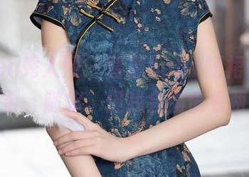 Xiuren秀人网 – 智恩baby短裙作品，下载与否，随你。但我会偷偷看两眼的。