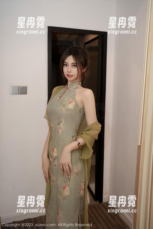 Xiuren秀人网 - 李丽莎的私拍，修女图集，身边的圣洁气息不自觉溢出啊
