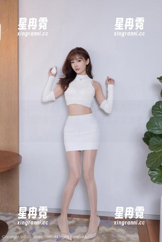 Xiuren秀人网 - 杏子Yada努力做个少女，原图要你不要钱，快把大饼给我拿来！