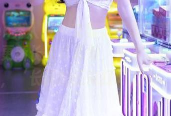 Xiuren秀人网 – 艾栗栗栗栗栗栗吖又来虐狗！更新长腿写真集，干脆给我们上小课，‘长腿的正确打开方式’！