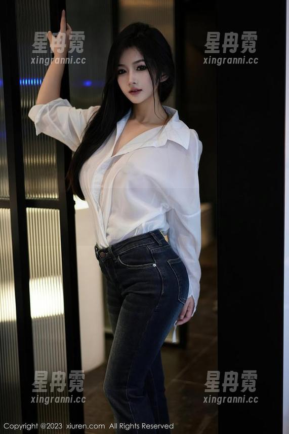 Xiuren秀人网 - 白裙中的苏可er，终于更新写真集，随便翻一翻眼睛就不够了！