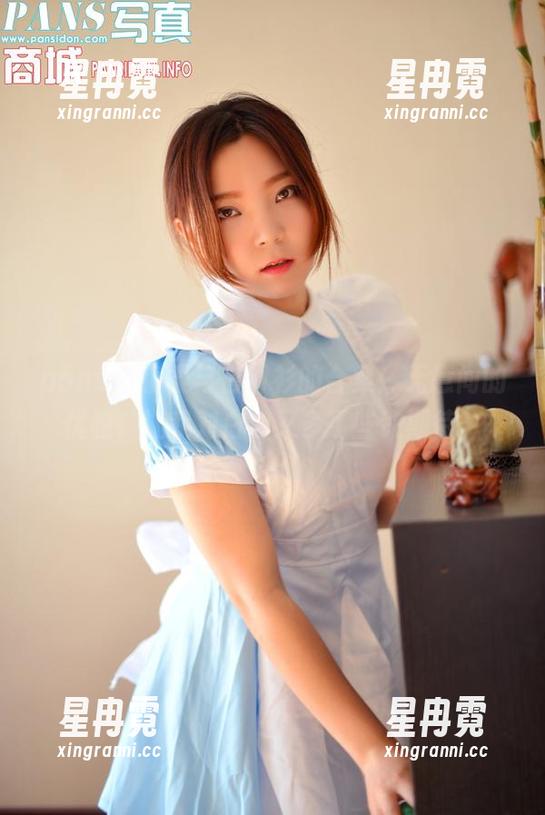pans-小柔 pans - 小柔与白衬衫的合集:无意间的优雅,让我对白色又多了些许期待。