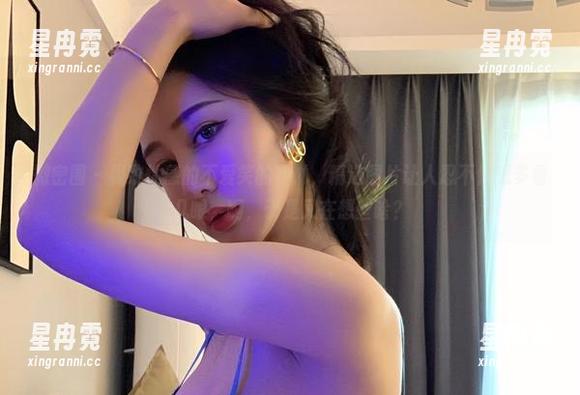 微密圈 - 极致性感的不爱笑的赛琳，精选图片让人忍不住想多看几眼，啊，于是又在想些啥？