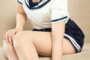丽柜 – 文静和她的礼服：这是在哪儿找到的？有高清图集的话能不能跟着借一借？