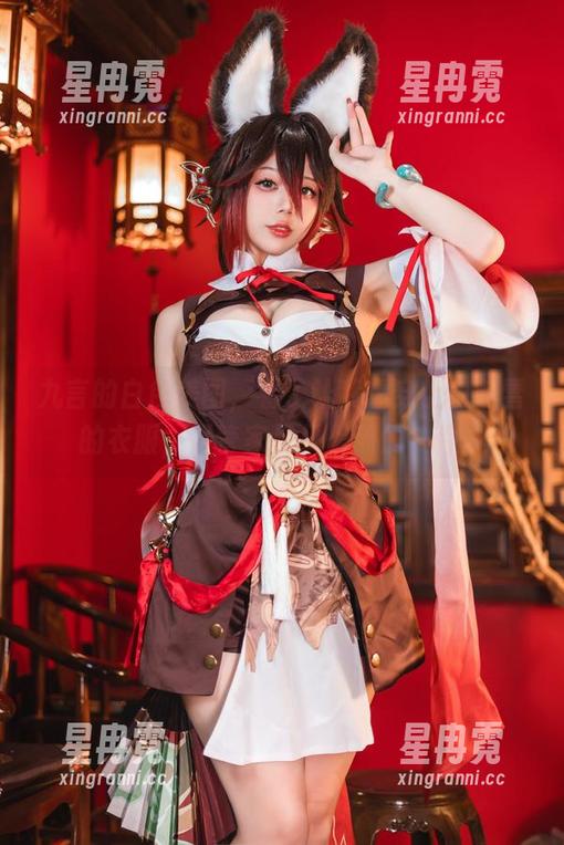 九言的白色美图，看了让我想穿上白若雪的衣服，尽管家里只是随便一件…