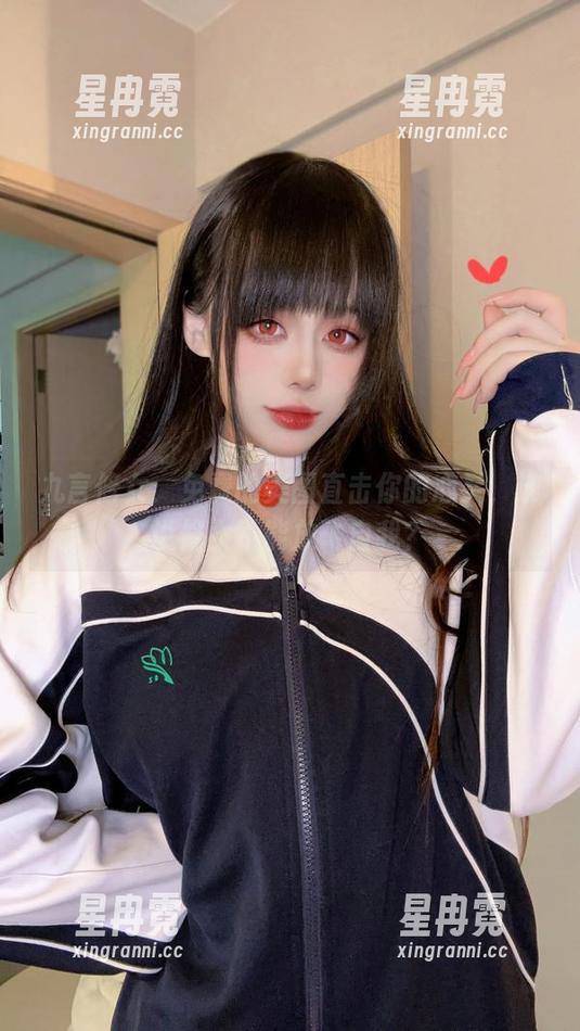 九言修女：免费的美图直击你的心灵，谁说修女不能放飞自我？