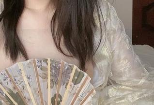 更新到了！倦倦喵体操服下的“懒”与“美”结合