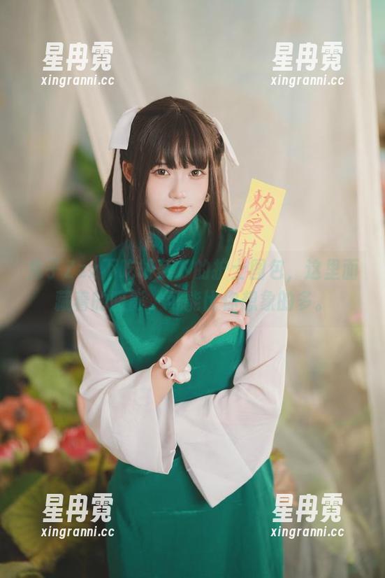 兔子Zzz不吃胡萝卜 兔子Zzz不吃胡萝卜的护士图包,这里面藏着的暗影,可能比你想象的多。