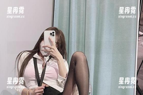 微密圈 - 兔宝妮to的白裙：高清图片中无处不在的优雅