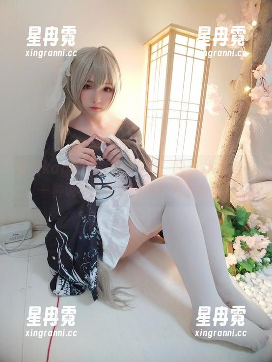 古川kagura 古川kagura的原图私拍,白丝JK组合,一种说不出来的期待感涌上心头。