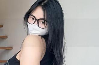 微密圈 – 可爱的肉巴的比基尼套装高清合集，这身材和自信，谁能不说一句“哇哦”？