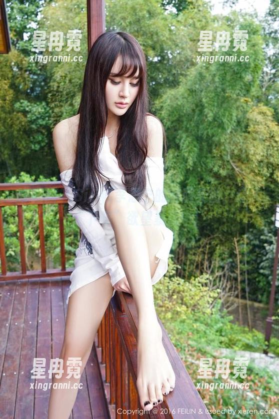 嗲囡囡 - SiByl李思宁的制服美图，让人“下载”欲望暴涨中！