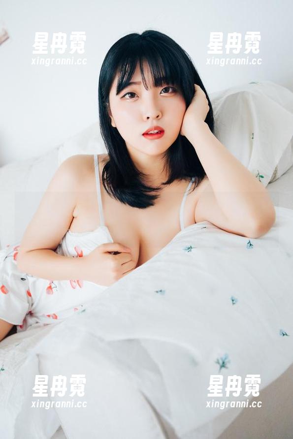 对于某些人来说，宋哈娜的Bimilstory就像一系列精致的壁纸美图！