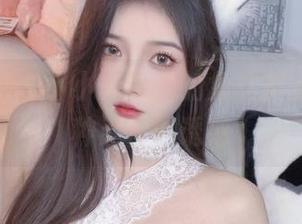 美图分享：小小奶瓶儿的兔女郎姿态，有种无言的诱惑