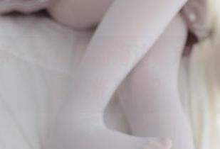 少女秩序 – 在小满的海边，定制写真里藏着几许盐味？