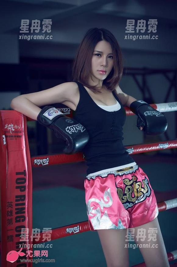 尤果网 - 陈幼伊与她的学妹们，福利写真看了让人喷饭又沉迷