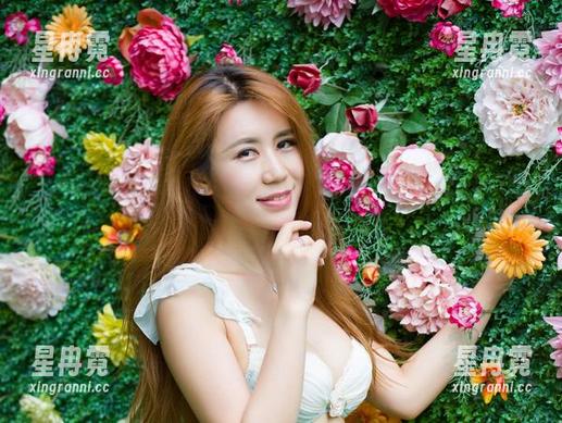 尤物馆 - 孟狐狸FoxYini给你带来的瑜伽壁纸合集——实力宠粉