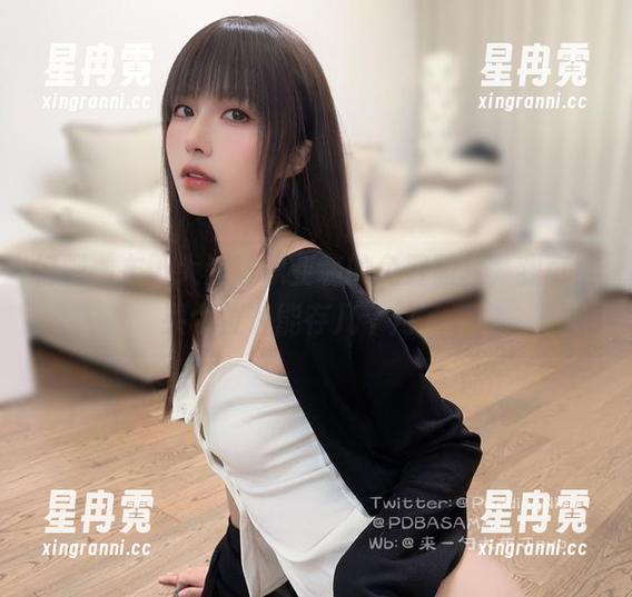 好吧，布丁大法这职业装的免费照片，我可能买个位儿能存几个月了…