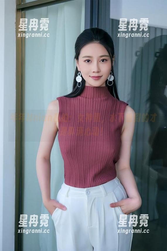 年年Nnian 年年Nnian私拍:女神照,水下看到的才是真滴心动!