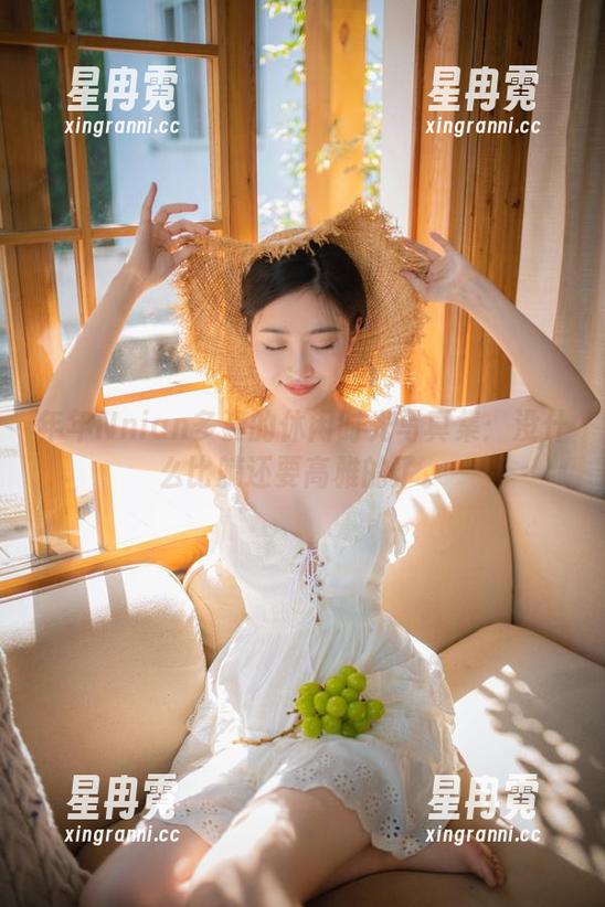 年年Nnian多姿的休闲时光写真集：没什么比躺还要高雅的了。