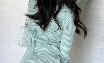 微密圈 – 徐莉芝Booty的蓝色妖姬，壁纸里藏着她的小心思