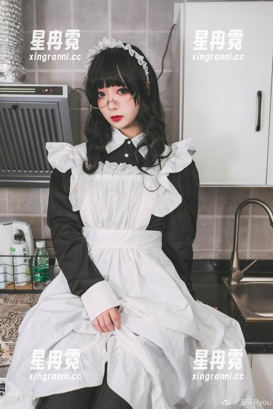 抢先一睹无筝ryou最新豹纹作品集，尽情遨游在这片异域风情中！
