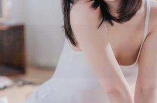 定制的日子，桜井宁宁居家少女的满分可爱，真让人忍不住想多看几眼。