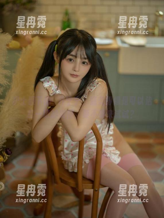 护士服下的桜井宁宁，温柔得像是可以治愈一切的美图，要不要来试试？