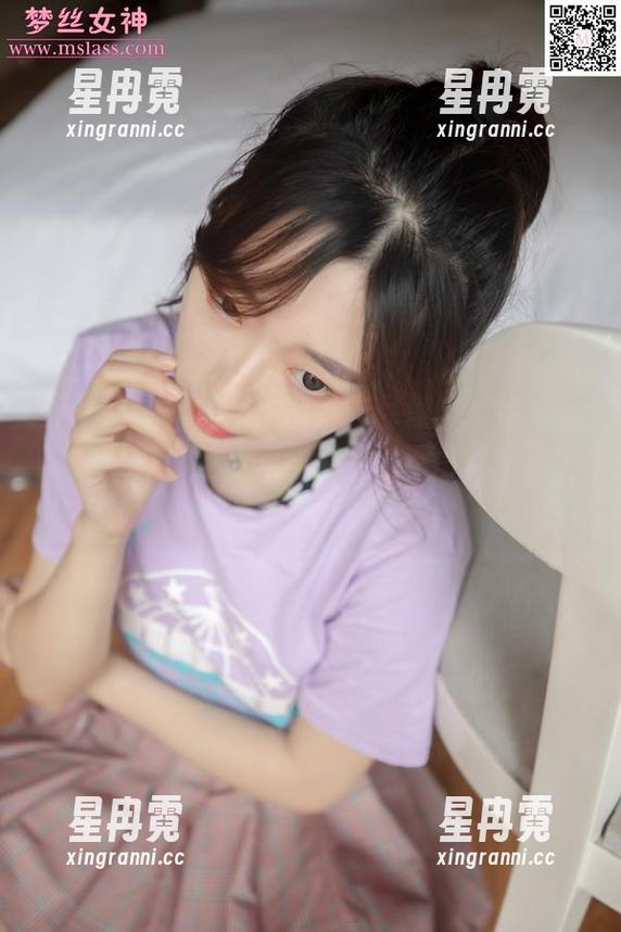 梦丝女神 - 这组美图，作品里的姐姐光是眼神就够我回味一整天，怪不得灵唯会拍她。