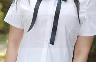 模范学院 – 看来网红的黑丝不只是好看，Ellie艾栗栗在原图里玩得很开心哦！