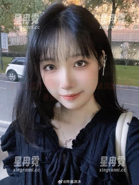 你以为这只是照片？不，炸酱沐沐的夏日更像是心里的回忆