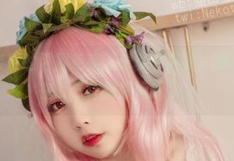 猫田圣奈奈的可畏系列，分享个高清，感觉她像是在说“你别靠近哦”。