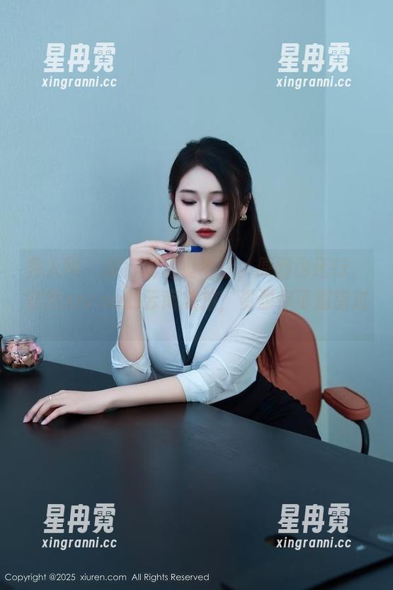 秀人网 - 旅行倒是挺不错，原图也还行，安然anran的云南旅拍，资源你可别错过。