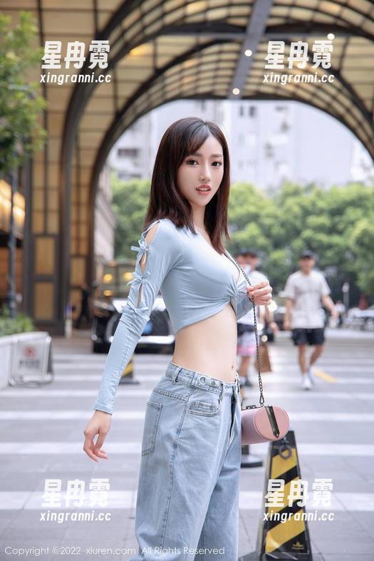 秀人网 - 户外散心，安然maleah教你如何选壁纸，让原图都嫉妒！