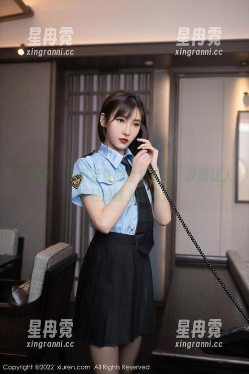 秀人网 - 欧阳若依的全套裸足，原图让人想起沙滩上的漫步