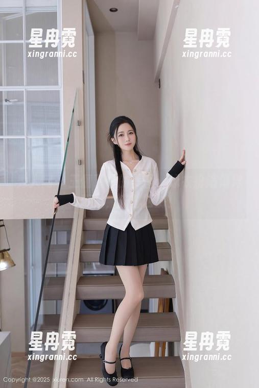 秀人网 - 王俪丁呀的美图：泳衣扮演海洋精灵，光芒四射！