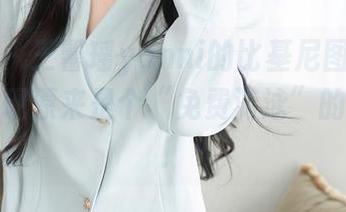 秀人网 – 王馨瑶yanni的比基尼图包：看完才发现原来是个“免费游泳”的活动啊！