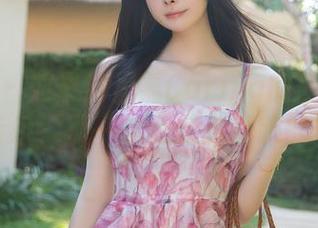 秀人网 – 如果绮里嘉Carina的瑜伽照片是音乐，那一定是适合晨跑的节奏