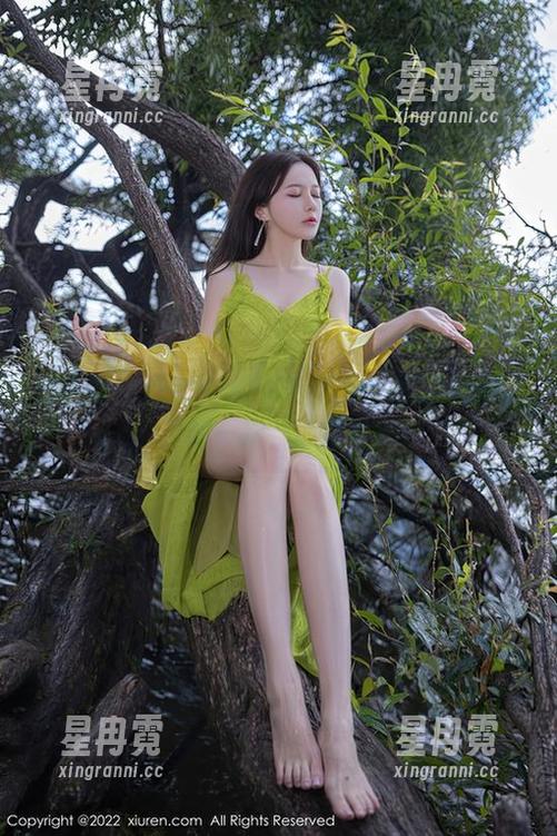 秀人网 - 芭比KIKI的作品集：和服与创意，下载一次，心里发光！